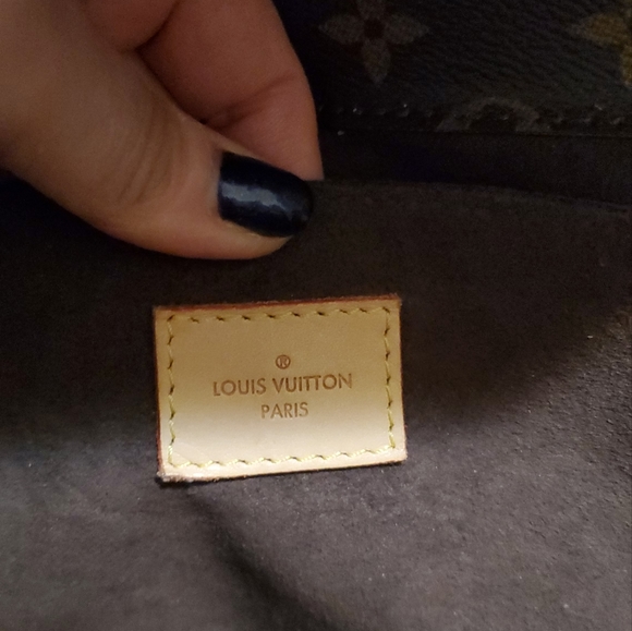 Louis vuitton metis. Crossbody . - Picture 2 of 5